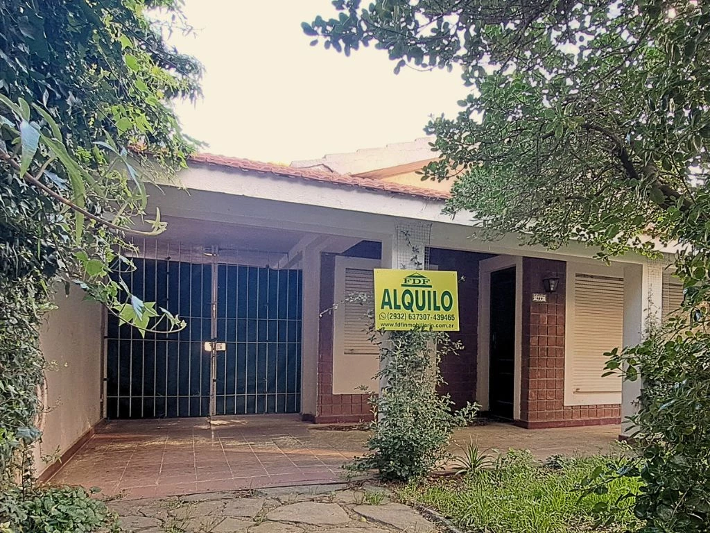 35 casa frente