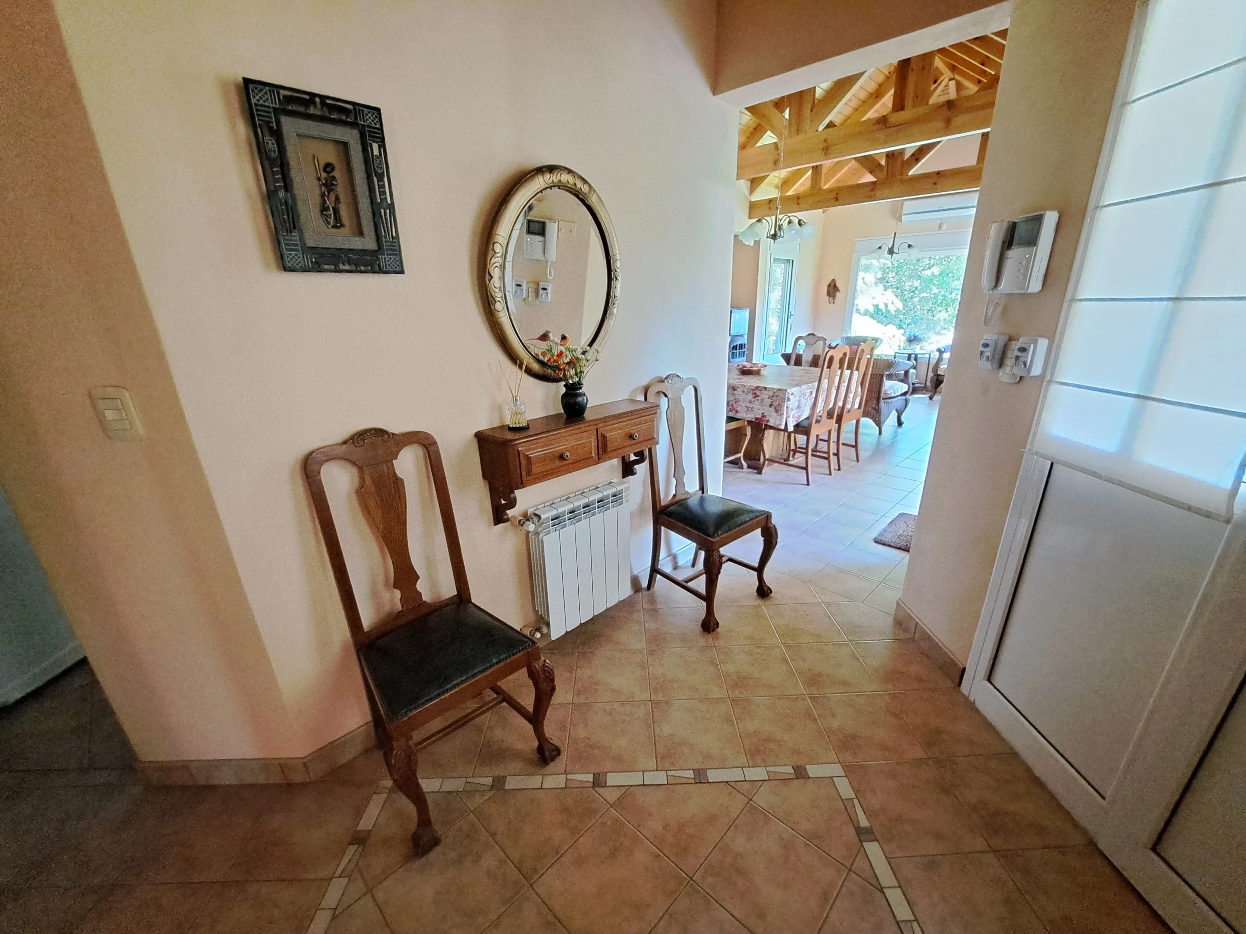 104 Chalet recibidor
