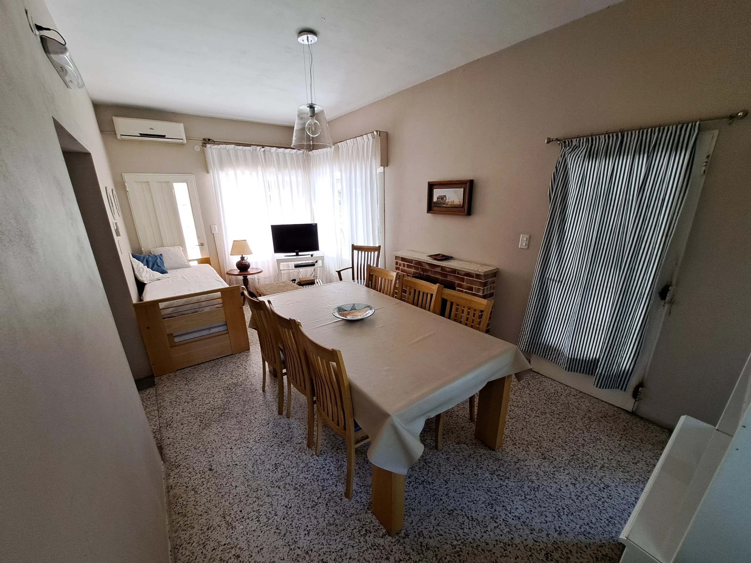 106 casa comedor