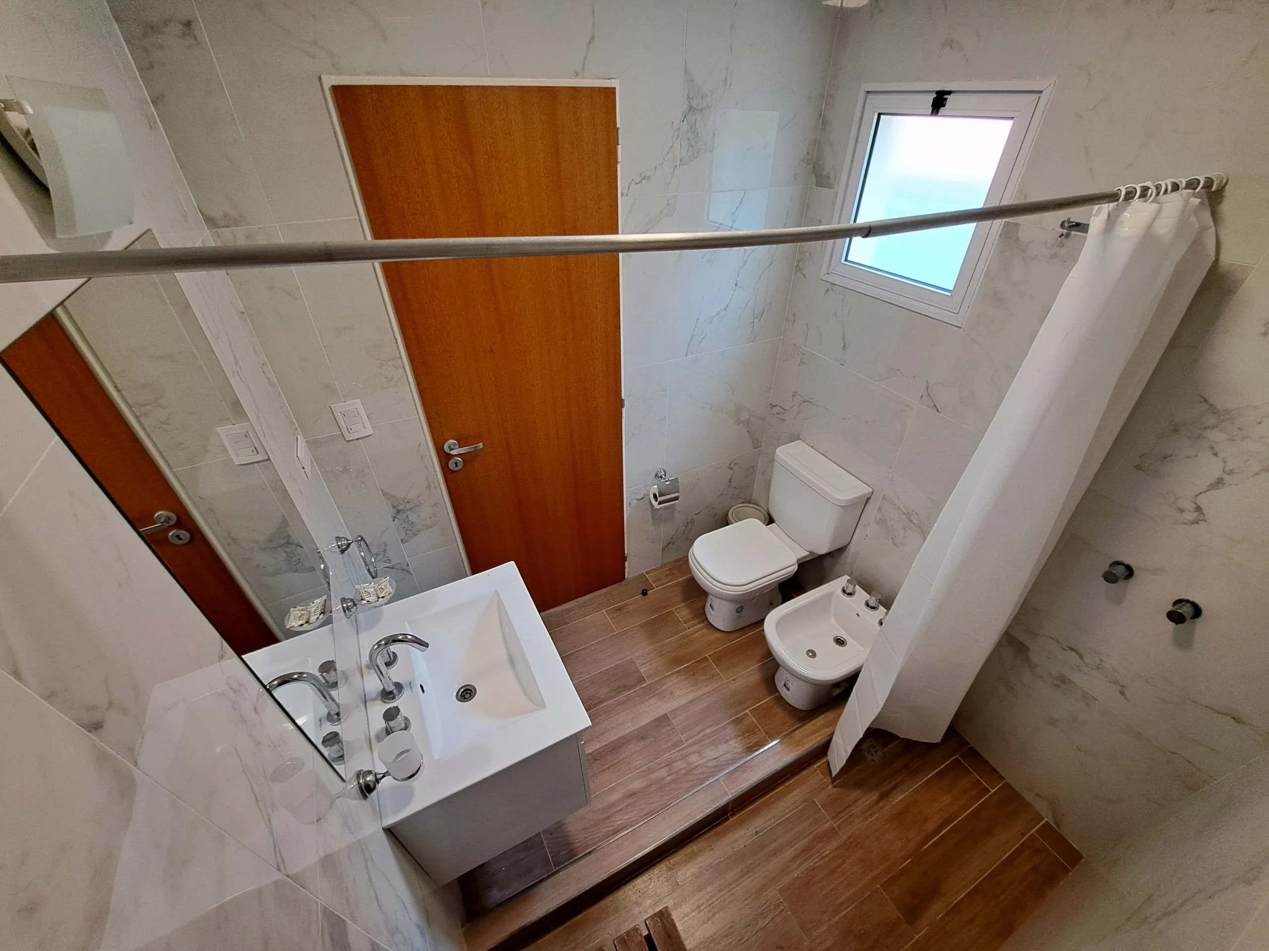16 monoambiente baño