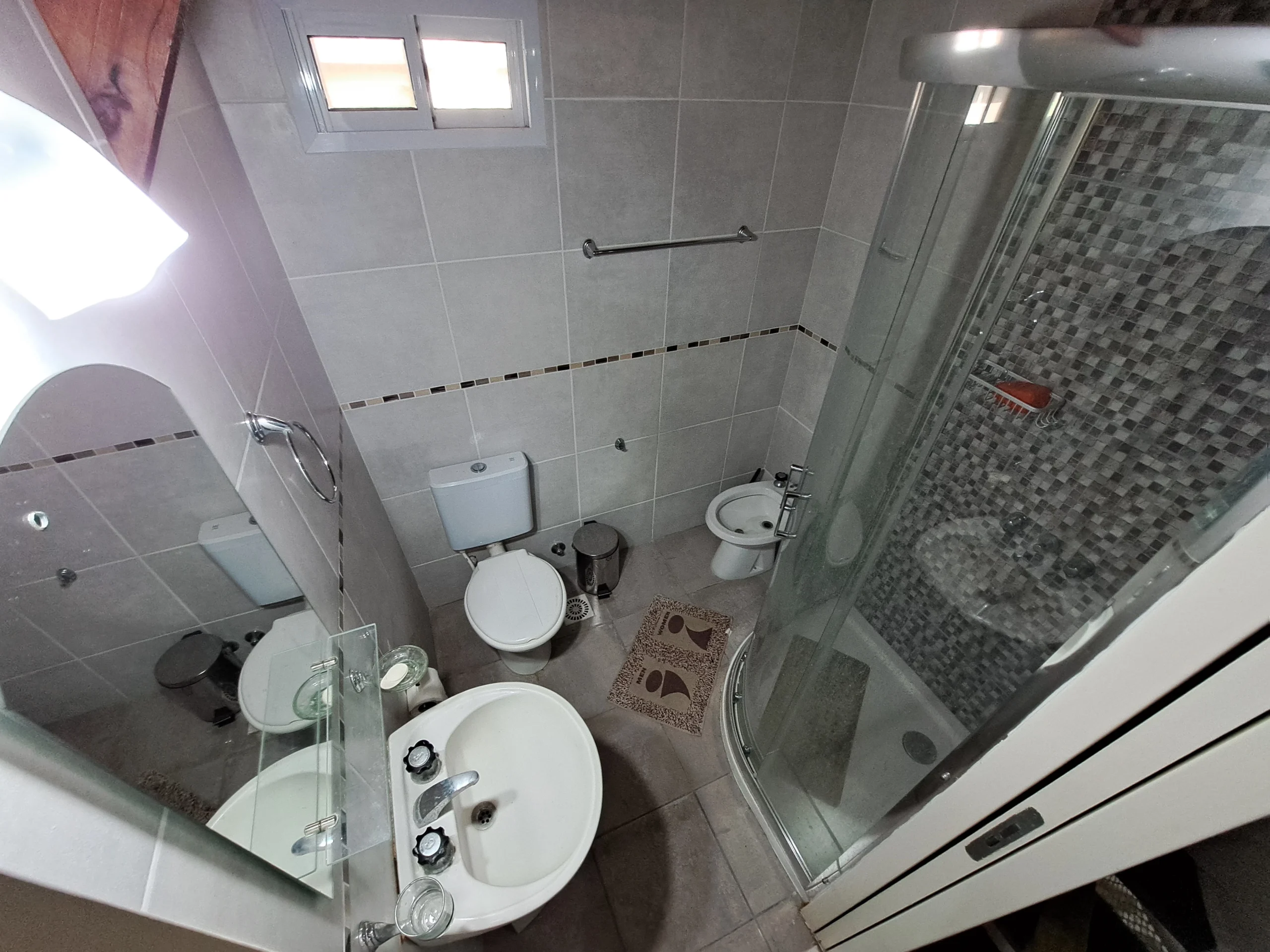 24 cabaña baño