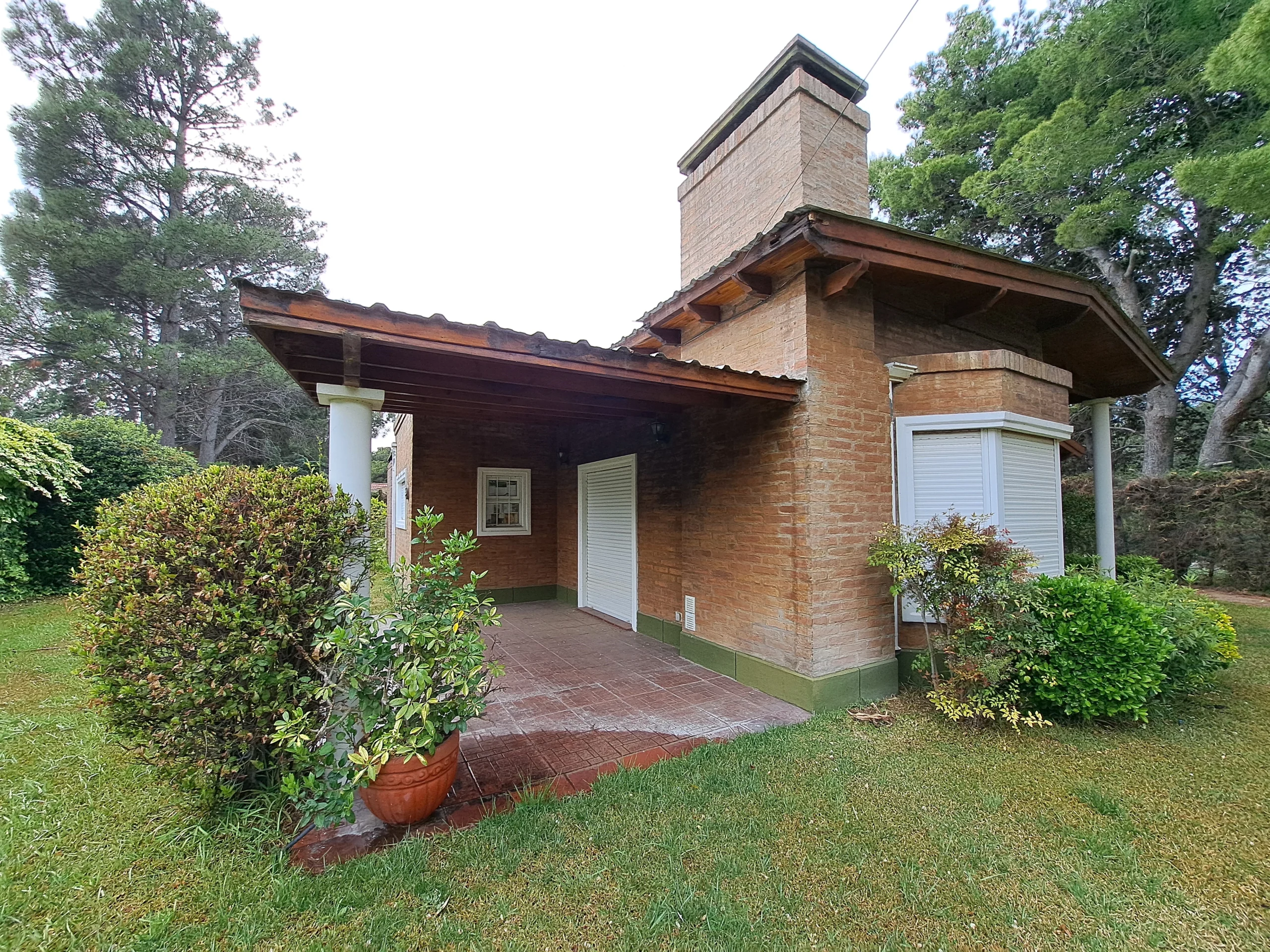 22 chalet patio img1