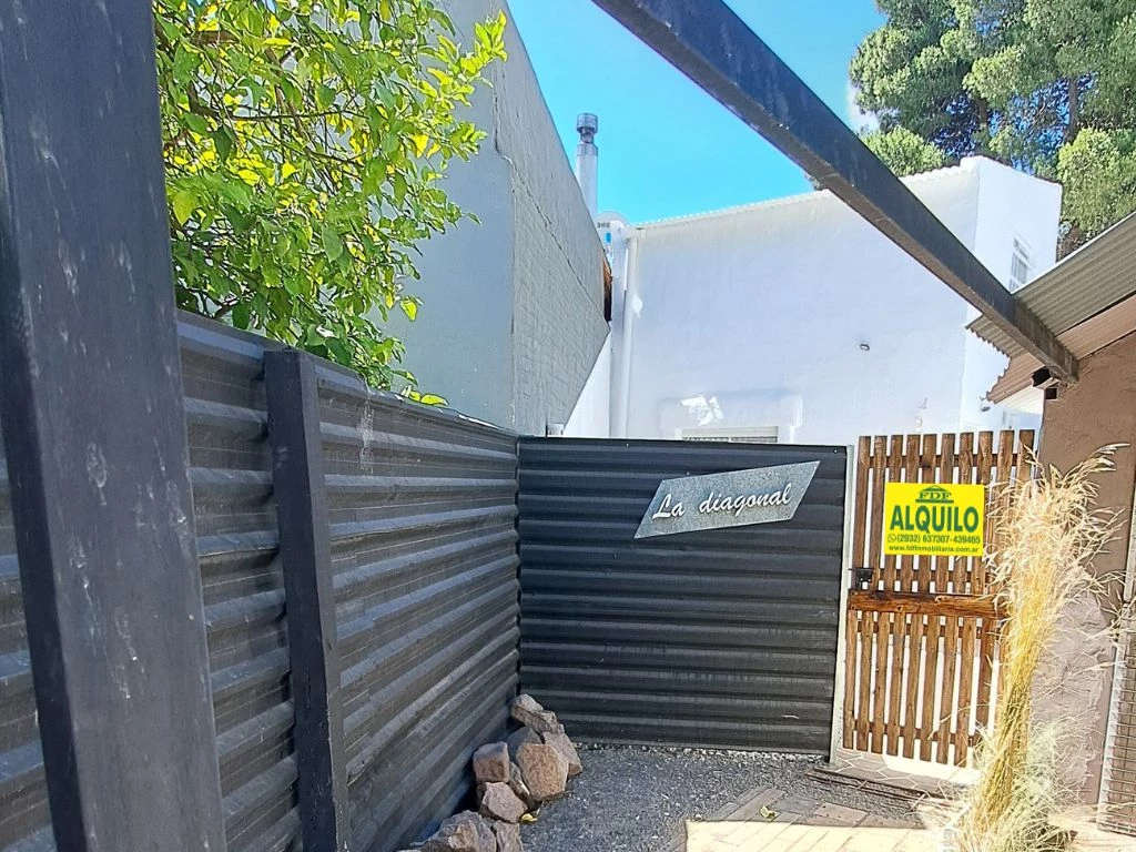 casa 43-frente, pehuen co